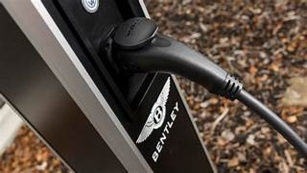 Bentley's Green Milestone: Carbon Neutral Retailers Image 1