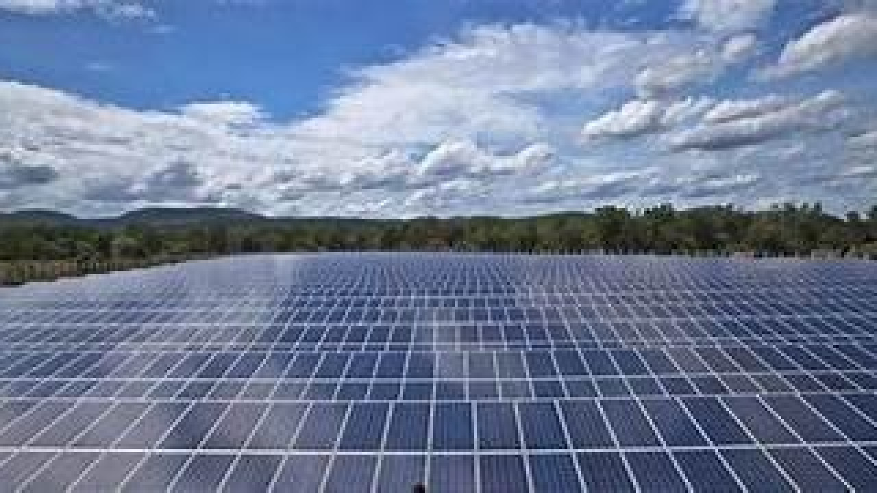 PIF &amp; ACWA Power's Solar Ventures Image 1