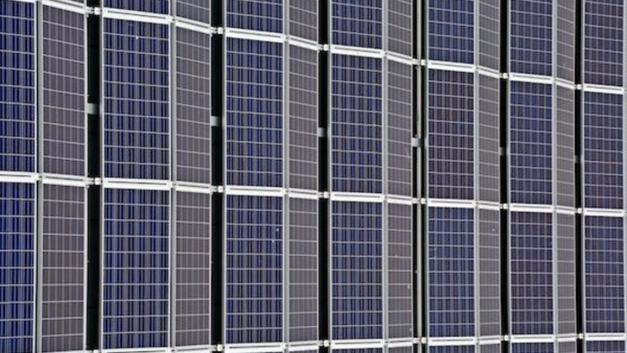 Dubai To Launch World’s Largest Solar-Powered Data Centre Image 1